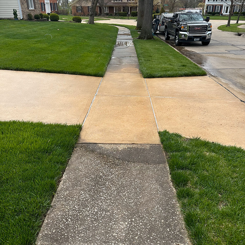 Driveway and Sidewalk Pressure Washing